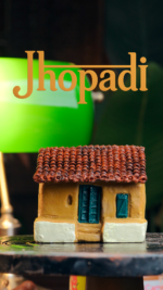 Jhopadi Miniature - Planters